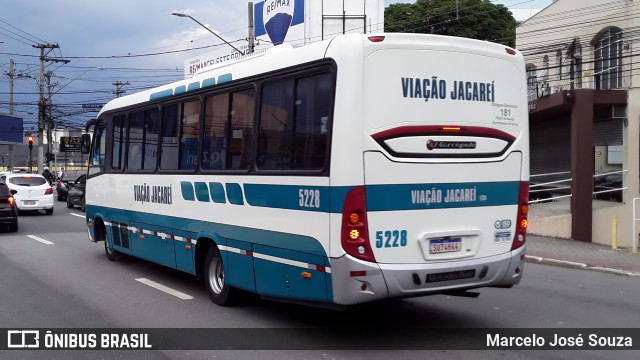 Viação Jacareí 5228 na cidade de São José dos Campos, São Paulo, Brasil, por Marcelo José Souza. Número da foto: #12797199.