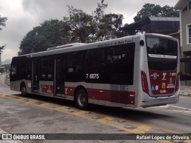 Viação Gatusa Transportes Urbanos 7 6075 na cidade de São Paulo, São Paulo, Brasil, por Rafael Lopes de Oliveira. Número da foto: #12796188.