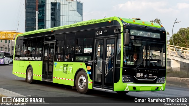 Sistema de Movilidad M1 > RTP - Red de Transporte de Pasajeros de la Ciudad de México 6114 na cidade de Miguel Hidalgo, Ciudad de México, México, por Omar Ramírez Thor2102. Número da foto: #12796018.