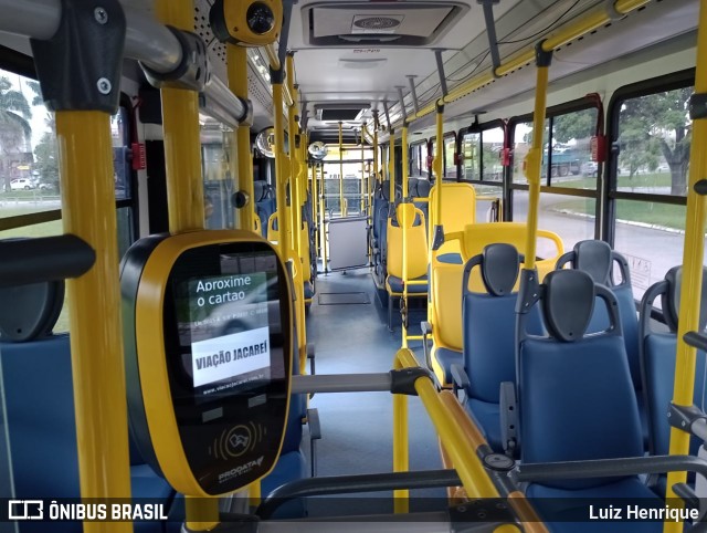 Viação Jacareí 2237 na cidade de Mogi das Cruzes, São Paulo, Brasil, por Luiz Henrique. Número da foto: #12799574.
