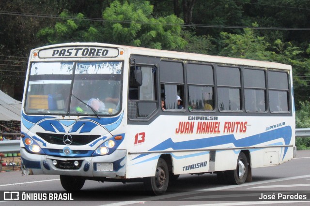 Juan Manuel Frutos 13 na cidade de Caacupé, Cordillera, Paraguai, por José Paredes. Número da foto: #12801020.