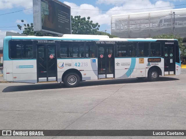 Auto Viação Dragão do Mar 42218 na cidade de Fortaleza, Ceará, Brasil, por Lucas Caetano. Número da foto: #12798801.