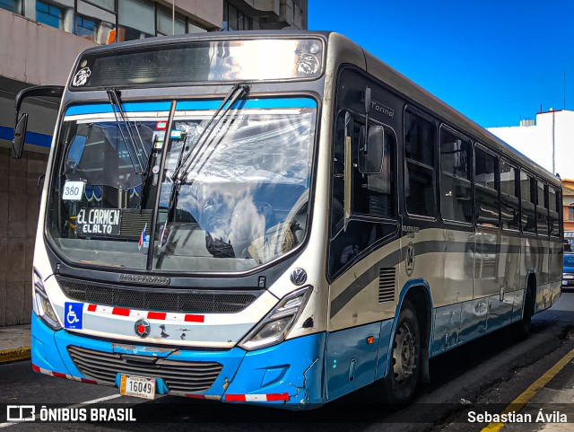 Buses Guadalupe 04 na cidade de Carmen, San José, San José, Costa Rica, por Sebastian Ávila. Número da foto: #12800951.