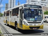 Empresa Metropolitana 701 na cidade de Jaboatão dos Guararapes, Pernambuco, Brasil, por Totupe Jorge. Número da foto: #:id.
