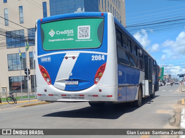 Transvida Transporte Coletivo 2064 na cidade de Ji-Paraná, Rondônia, Brasil, por Gian Lucas  Santana Zardo. Número da foto: #12802519.