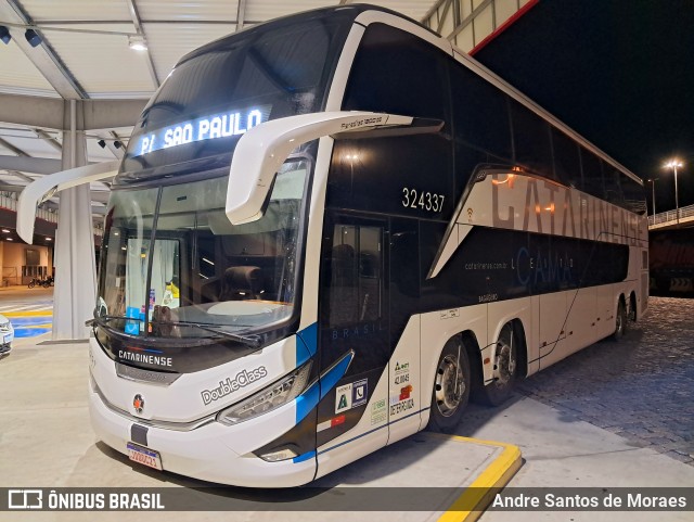 Auto Viação Catarinense 324337 na cidade de Registro, São Paulo, Brasil, por Andre Santos de Moraes. Número da foto: #12802193.