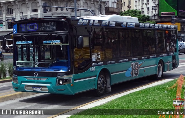 Linea 10 120 na cidade de Ciudad Autónoma de Buenos Aires, Argentina, por Claudio Luiz. Número da foto: #12803477.