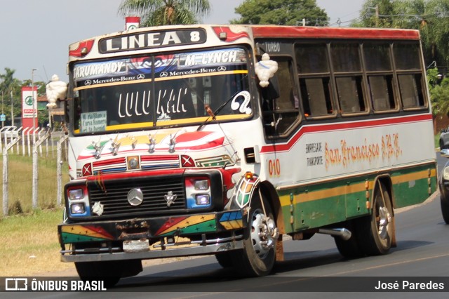 Empresa de Transporte San Francisco - Linea 8 010 na cidade de Luque, Central, Paraguai, por José Paredes. Número da foto: #12801597.