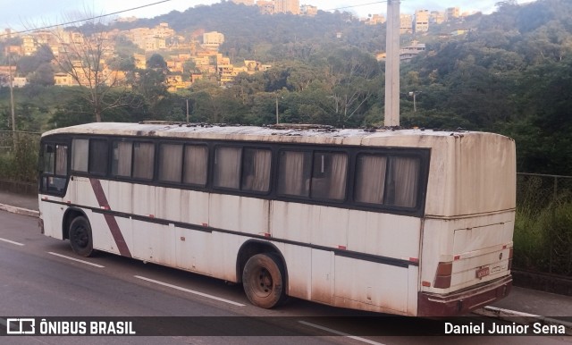 Ônibus Particulares 0149 na cidade de Itabirito, Minas Gerais, Brasil, por Daniel Junior Sena. Número da foto: #12802492.