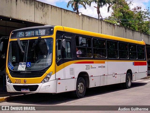 Empresa Metropolitana 233 na cidade de Jaboatão dos Guararapes, Pernambuco, Brasil, por Áudios Guilherme. Número da foto: #12801630.