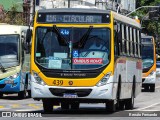 Empresa Metropolitana 439 na cidade de Recife, Pernambuco, Brasil, por Renato Fernando. Número da foto: #12803967.