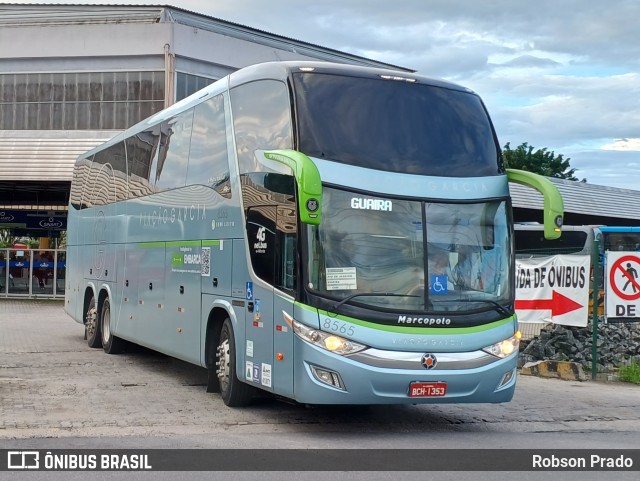 Viação Garcia 8565 na cidade de São José dos Campos, São Paulo, Brasil, por Robson Prado. Número da foto: #12848753.