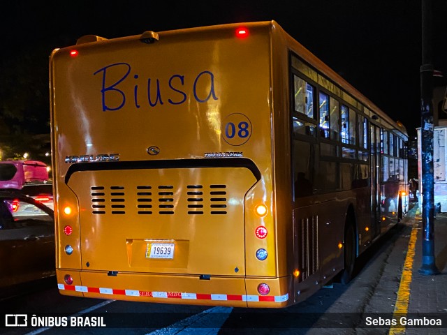 BIUSA 08 na cidade de Merced, San José, San José, Costa Rica, por Sebas Gamboa. Número da foto: #12850502.
