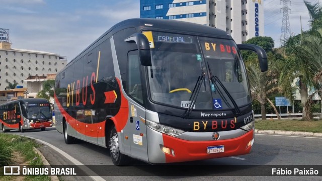 By Bus Transportes Ltda 61274 na cidade de Aparecida, São Paulo, Brasil, por Fábio Paixão. Número da foto: #12849857.