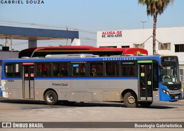 Primeira Classe Transportes 1425 na cidade de Goiânia, Goiás, Brasil, por Busologia Gabrielística. Número da foto: #12848677.