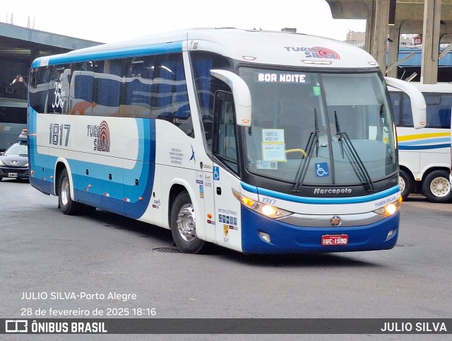 Turis Silva 1817 na cidade de Porto Alegre, Rio Grande do Sul, Brasil, por JULIO SILVA. Número da foto: #12848696.
