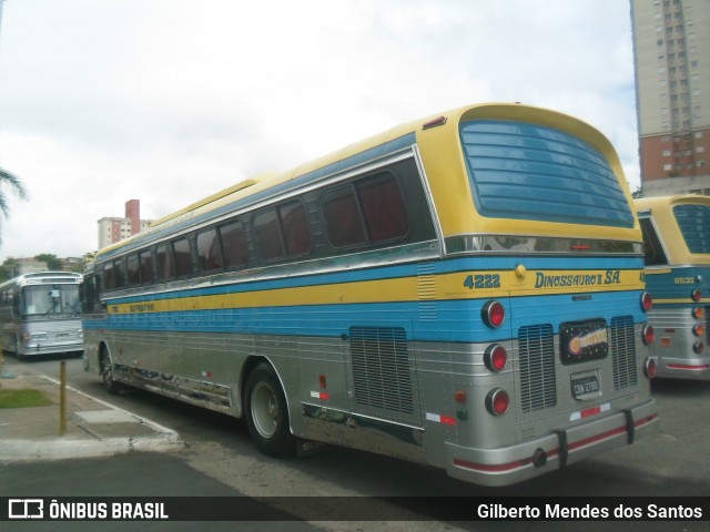 Ônibus Particulares 4222 na cidade de Barueri, São Paulo, Brasil, por Gilberto Mendes dos Santos. Número da foto: #12847997.