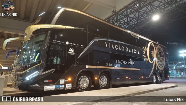 Viação Garcia 96111 na cidade de Santos, São Paulo, Brasil, por Lucas Nik. Número da foto: #12849374.