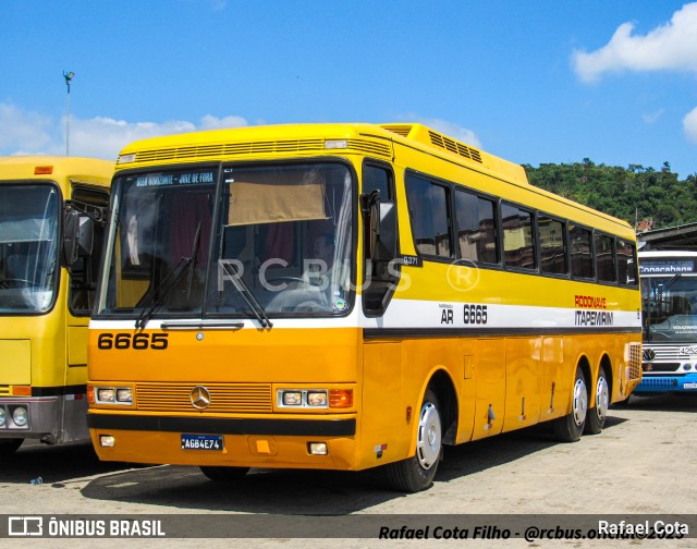 Viação Nova Itapemirim 6665 na cidade de Juiz de Fora, Minas Gerais, Brasil, por Rafael Cota. Número da foto: #12874741.
