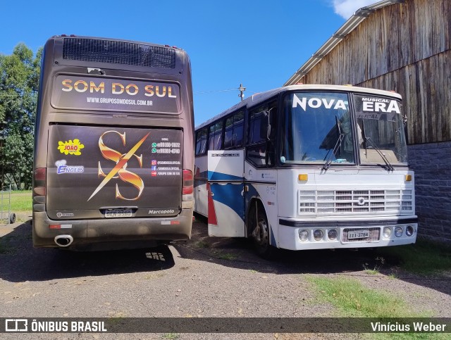Grupo Som do Sul 9560 na cidade de Seara, Santa Catarina, Brasil, por Vinícius Weber. Número da foto: #12875285.
