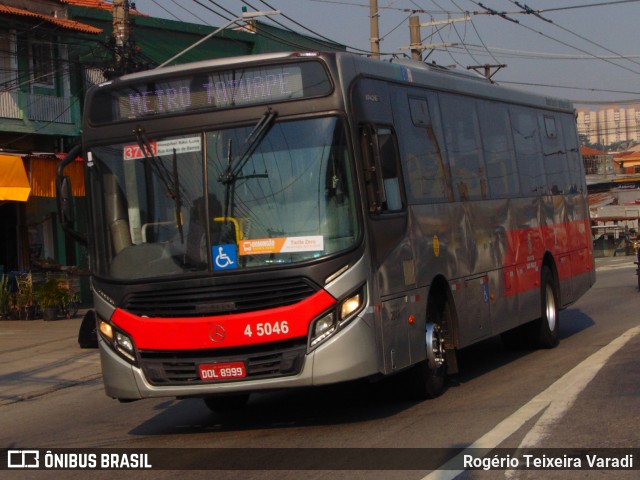 Allibus Transportes 4 5046 na cidade de São Paulo, São Paulo, Brasil, por Rogério Teixeira Varadi. Número da foto: #12875090.