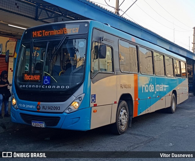 Expresso Rio de Janeiro RJ 142.093 na cidade de Duque de Caxias, Rio de Janeiro, Brasil, por Vitor Dasneves. Número da foto: #12874151.