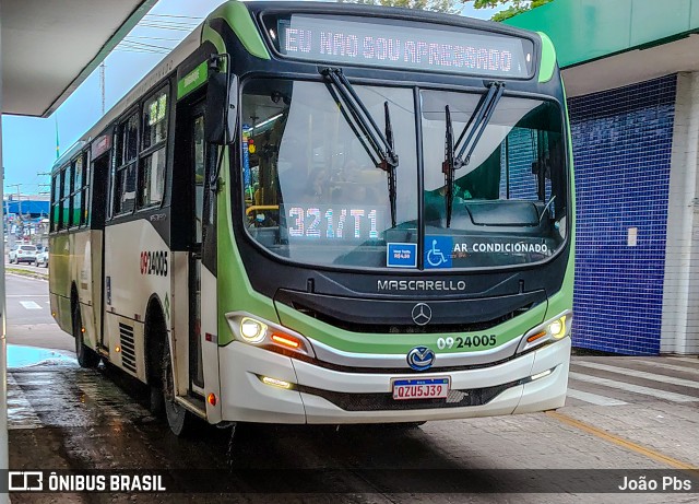 Auto Ônibus Líder 0924005 na cidade de Manaus, Amazonas, Brasil, por João Pbs. Número da foto: #12874751.