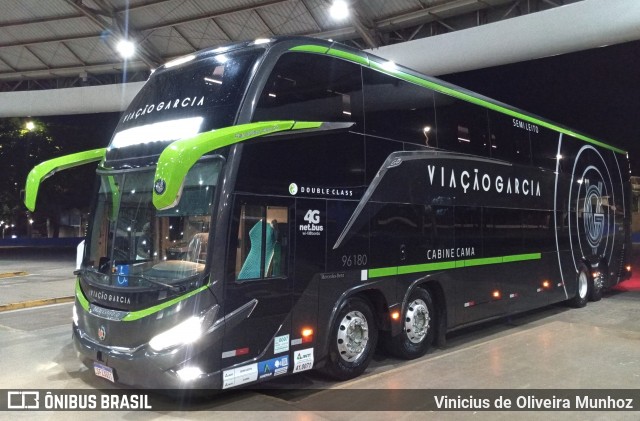 Viação Garcia 96180 na cidade de Marília, São Paulo, Brasil, por Vinicius de Oliveira Munhoz. Número da foto: #12874948.