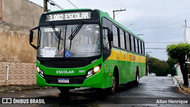 Transportes Capellini 3257 na cidade de Paulínia, São Paulo, Brasil, por Allan Henrique. Número da foto: #12876184.