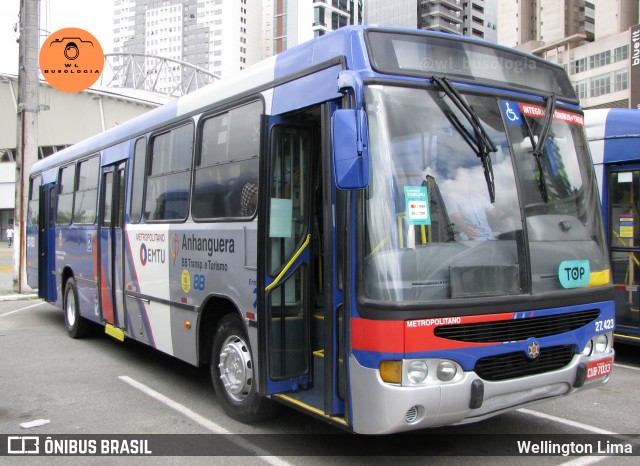 BBTT - Benfica Barueri Transporte e Turismo 27.423 na cidade de Barueri, São Paulo, Brasil, por Wellington Lima. Número da foto: #12876548.