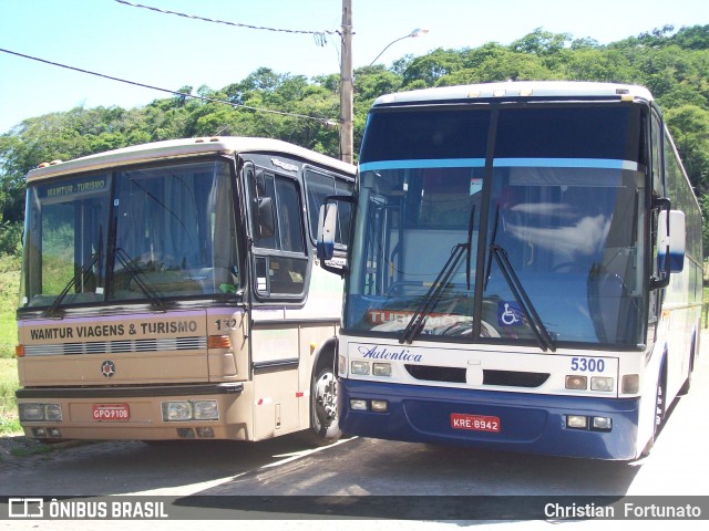 União do Sul - Transportadora Turística Autêntica 5300 na cidade de Viçosa, Minas Gerais, Brasil, por Christian  Fortunato. Número da foto: #12876902.