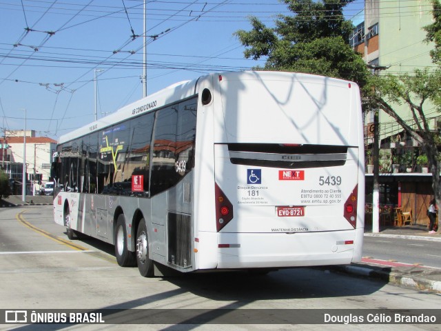Next Mobilidade - ABC Sistema de Transporte 5439 na cidade de São Paulo, São Paulo, Brasil, por Douglas Célio Brandao. Número da foto: #12877037.