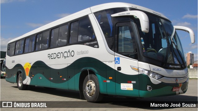 Redenção Turismo 8250 na cidade de São José dos Campos, São Paulo, Brasil, por Marcelo José Souza. Número da foto: #12879406.