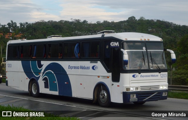 Expresso Mabus 1203 na cidade de Santa Isabel, São Paulo, Brasil, por George Miranda. Número da foto: #12879625.