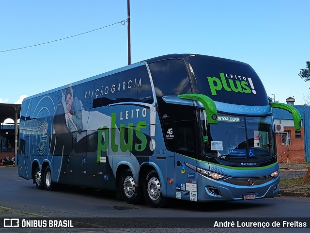 Viação Garcia 88137 na cidade de Porto Alegre, Rio Grande do Sul, Brasil, por André Lourenço de Freitas. Número da foto: #12879177.