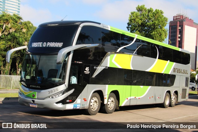 Brasil Sul Linhas Rodoviárias 3835 na cidade de Curitiba, Paraná, Brasil, por Paulo Henrique Pereira Borges. Número da foto: #12879191.