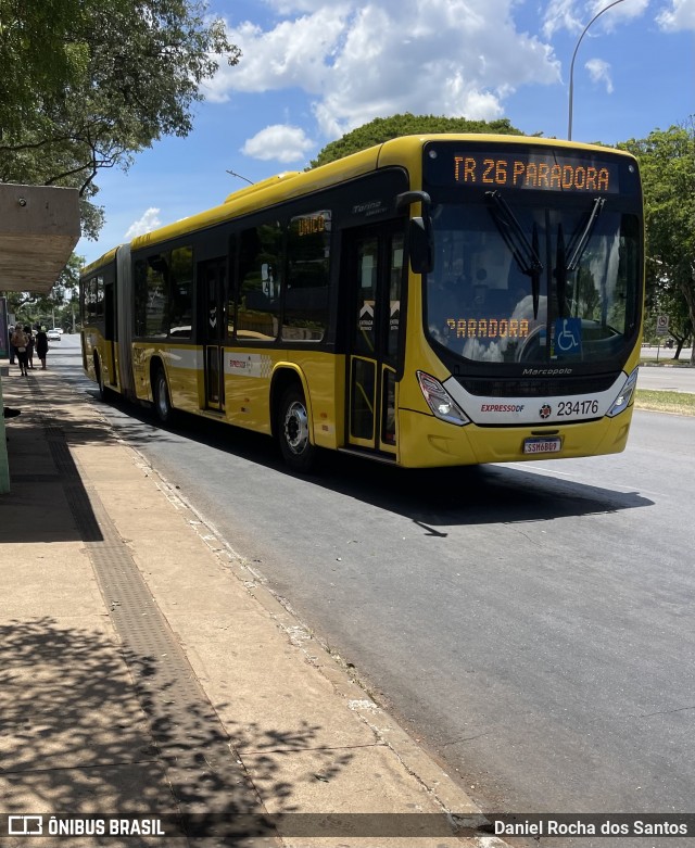 Viação Pioneira 234176 na cidade de Brasília, Distrito Federal, Brasil, por Daniel Rocha dos Santos. Número da foto: #12882337.