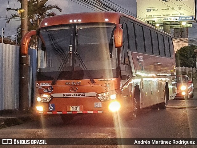 TRACOPA - Transportes Costarricenses Panameños 08 na cidade de La Uruca, San José, San José, Costa Rica, por Andrés Martínez Rodríguez. Número da foto: #12881763.