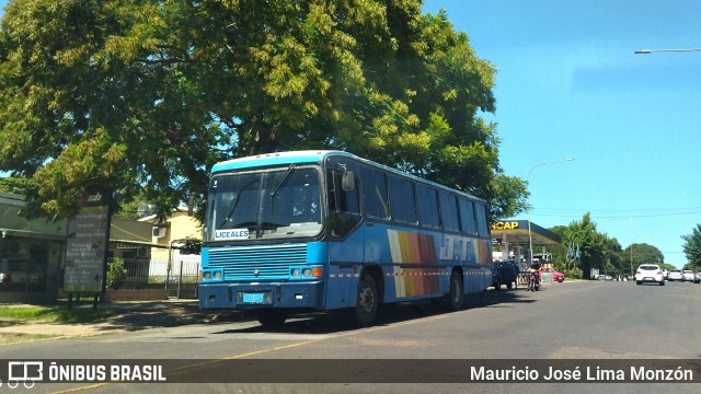 JT 168 na cidade de Salto, Uruguai, por Mauricio José Lima Monzón. Número da foto: #12881575.