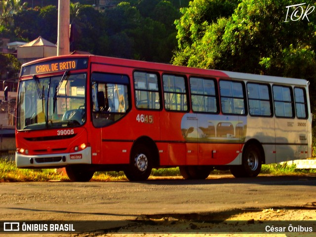 Viação Brasília 39005 na cidade de Sabará, Minas Gerais, Brasil, por César Ônibus. Número da foto: #12881890.