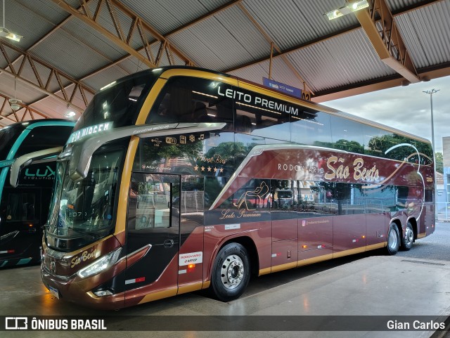 Viação São Bento Ribeirão Preto 23030 na cidade de Uberaba, Minas Gerais, Brasil, por Gian Carlos. Número da foto: #12880642.
