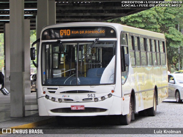 GIL - Goretti Irmãos Ltda. 963 na cidade de Juiz de Fora, Minas Gerais, Brasil, por Luiz Krolman. Número da foto: #12881141.