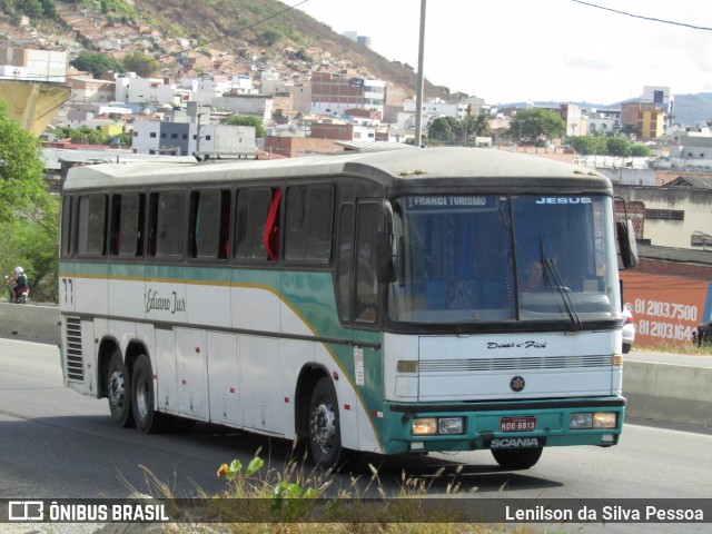 Ônibus Particulares 6913 na cidade de Caruaru, Pernambuco, Brasil, por Lenilson da Silva Pessoa. Número da foto: #12884494.