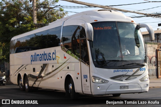 Pullman Bus 509 na cidade de Estación Central, Santiago, Metropolitana de Santiago, Chile, por Benjamín Tomás Lazo Acuña. Número da foto: #12886745.