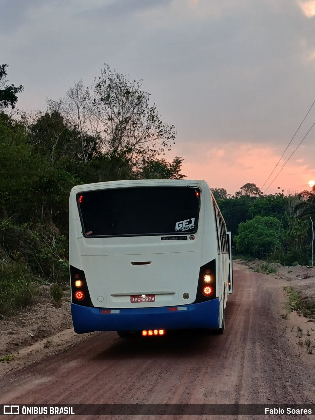 Ônibus Particulares JVC5974 na cidade de Bujaru, Pará, Brasil, por Fabio Soares. Número da foto: #12885256.
