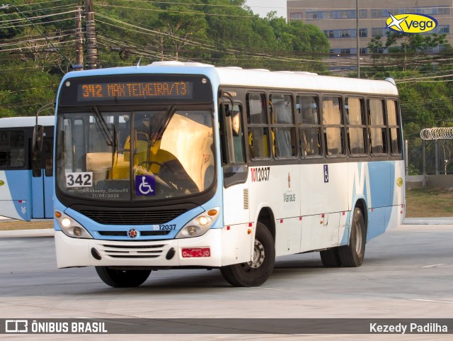 Vega Manaus Transporte 1012037 na cidade de Manaus, Amazonas, Brasil, por Kezedy Padilha. Número da foto: #12886490.