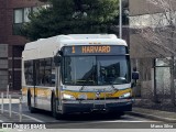 MBTA - Massachusetts Bay Transportation Authority 3267 na cidade de Cambridge, Massachusetts, Estados Unidos, por Marco Silva. Número da foto: #12885692.