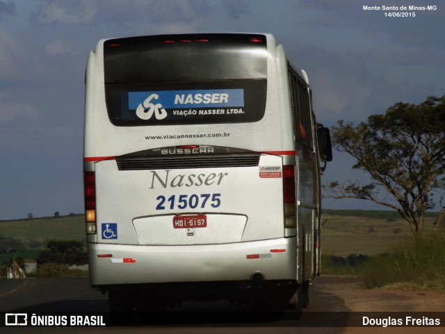 Viação Nasser 215075 na cidade de Monte Santo de Minas, Minas Gerais, Brasil, por Douglas Freitas. Número da foto: #12887520.