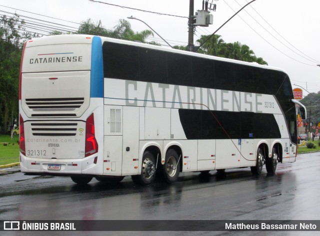 Auto Viação Catarinense 321312 na cidade de Juiz de Fora, Minas Gerais, Brasil, por Mattheus Bassamar Neto. Número da foto: #12888301.