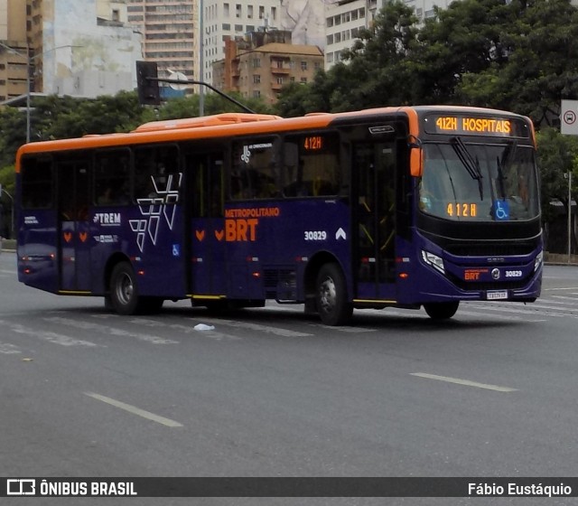Expresso Luziense > Territorial Com. Part. e Empreendimentos 30829 na cidade de Belo Horizonte, Minas Gerais, Brasil, por Fábio Eustáquio. Número da foto: #12886989.